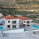 Panorama - Private Heated Pool And Jacuzzi With Ocean View * Ivanica