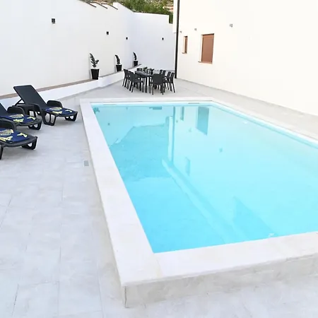 Panorama - Private Heated Pool And Jacuzzi With Ocean View * Ivanica