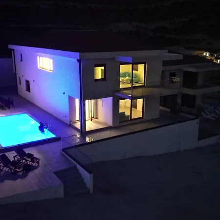 Dubrovnik Panorama Luxury Villa *