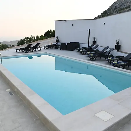 Вилла Panorama - Private Heated Pool And Jacuzzi With Ocean View Ivanica
