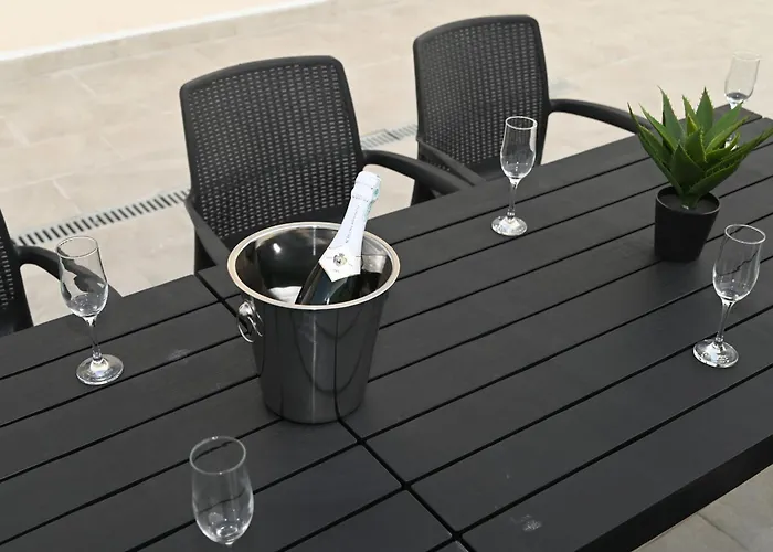 Panorama - Private Heated Pool And Jacuzzi With Ocean View